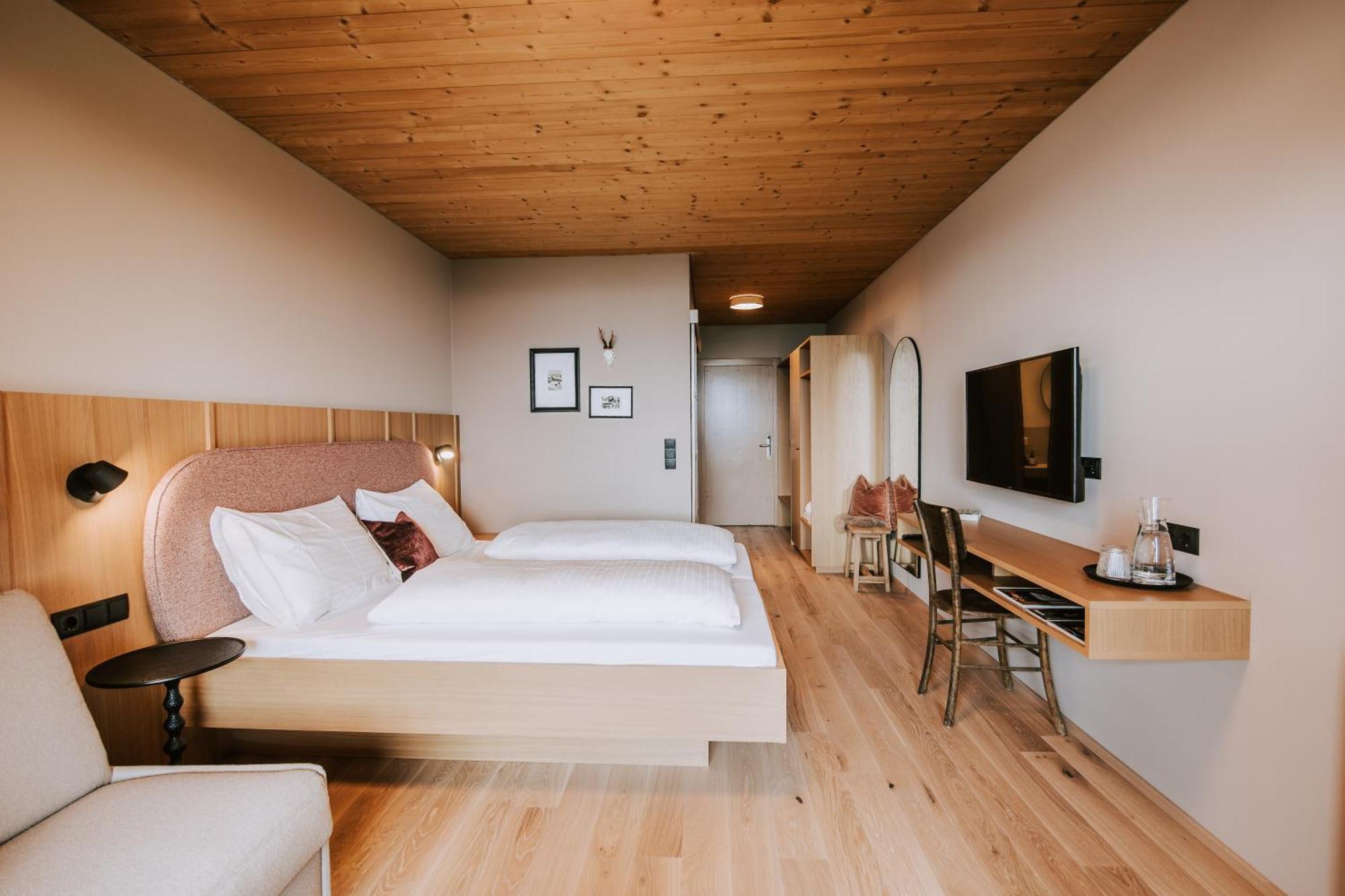 Hotel Marvia Шварценберг им Брегенцервалд Екстериор снимка